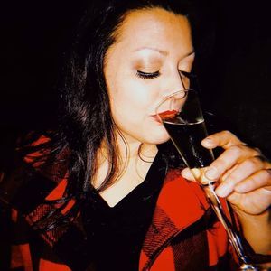 Meet your Posher, Kelli